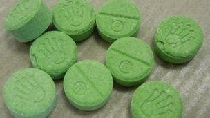 Police renew warning over 'green Rolex' pills 